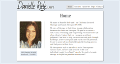 Desktop Screenshot of danielleriele.com
